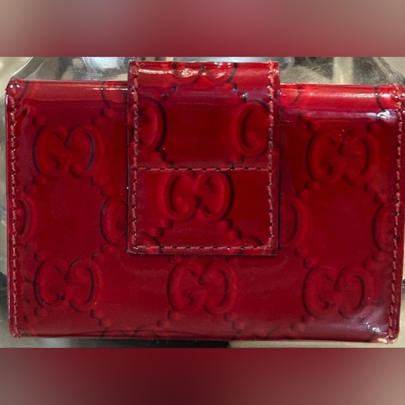 EUC Gucci Key Holder - Picture 3 of 13